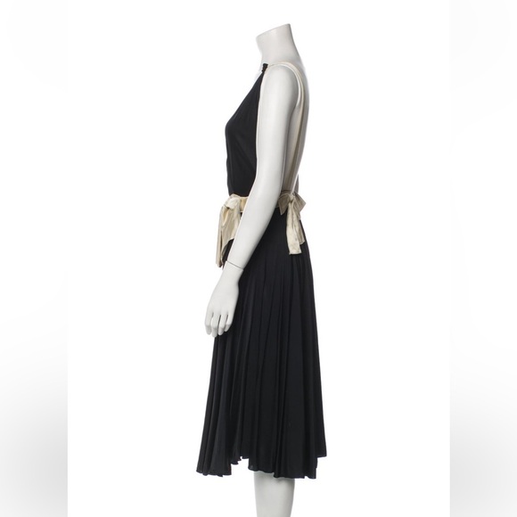 Dolce & Gabbana Silk Bow Waist Midi Dress Iconic Runway Piece $2,560 Retail - Picture 3 of 13